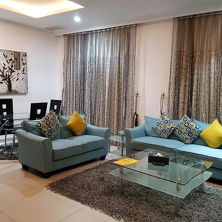 Al Muhanna Plaza Luxury Apartments Kuwait City Exterior foto