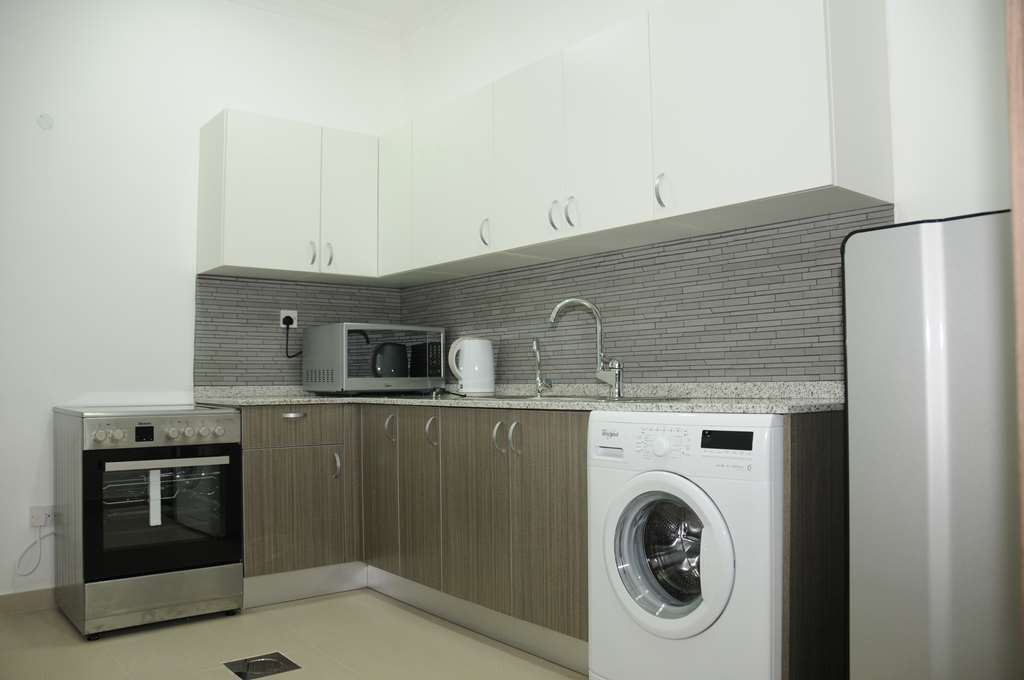 Al Muhanna Plaza Luxury Apartments Kuwait City Zimmer foto